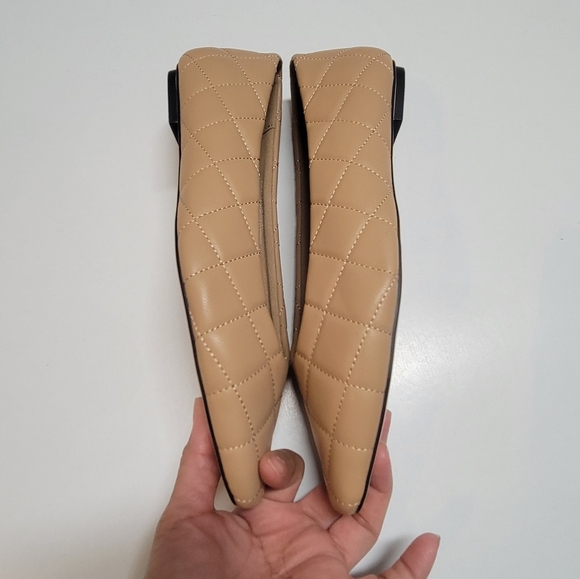 H&M Quilted Ponted Ballet flats. - Picture 3 of 14